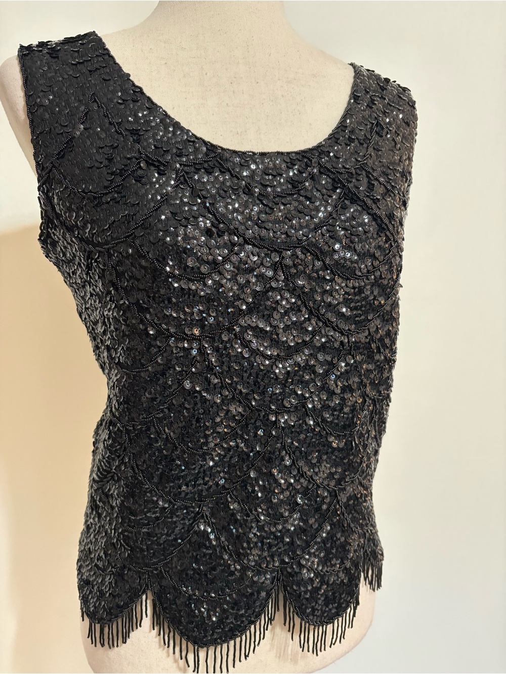 Vintage 60s Black Sequin Beaded Zip-Up Sleeveless Top Size M STUNNING - Picture 2 of 5